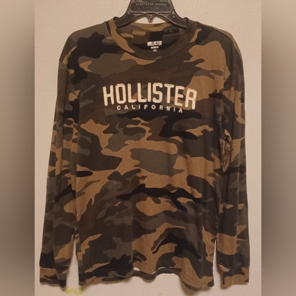 Hollister California Green & Tan Camo Long Sleeve Adult T-shirt Size Small